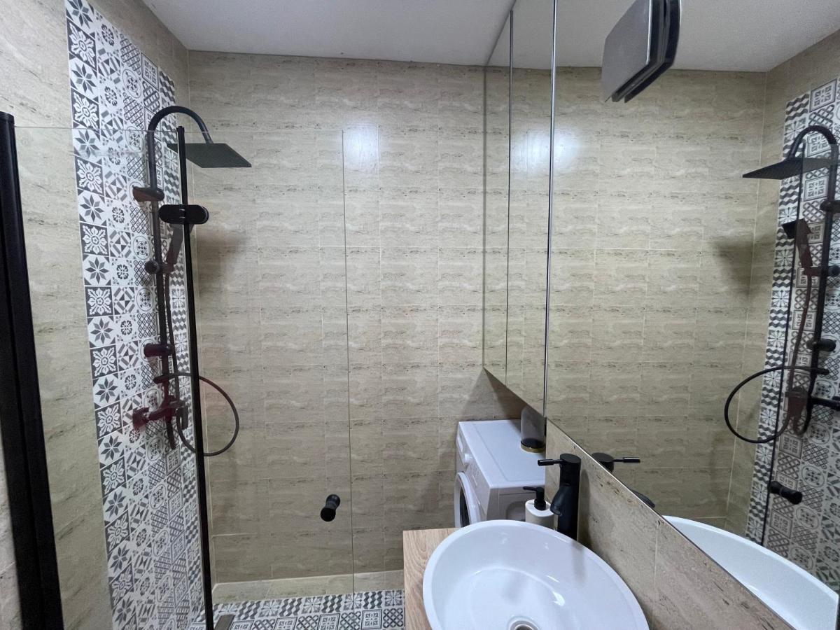 Ruby Luxury Apartment Close To Presidential Palace Букурещ Екстериор снимка